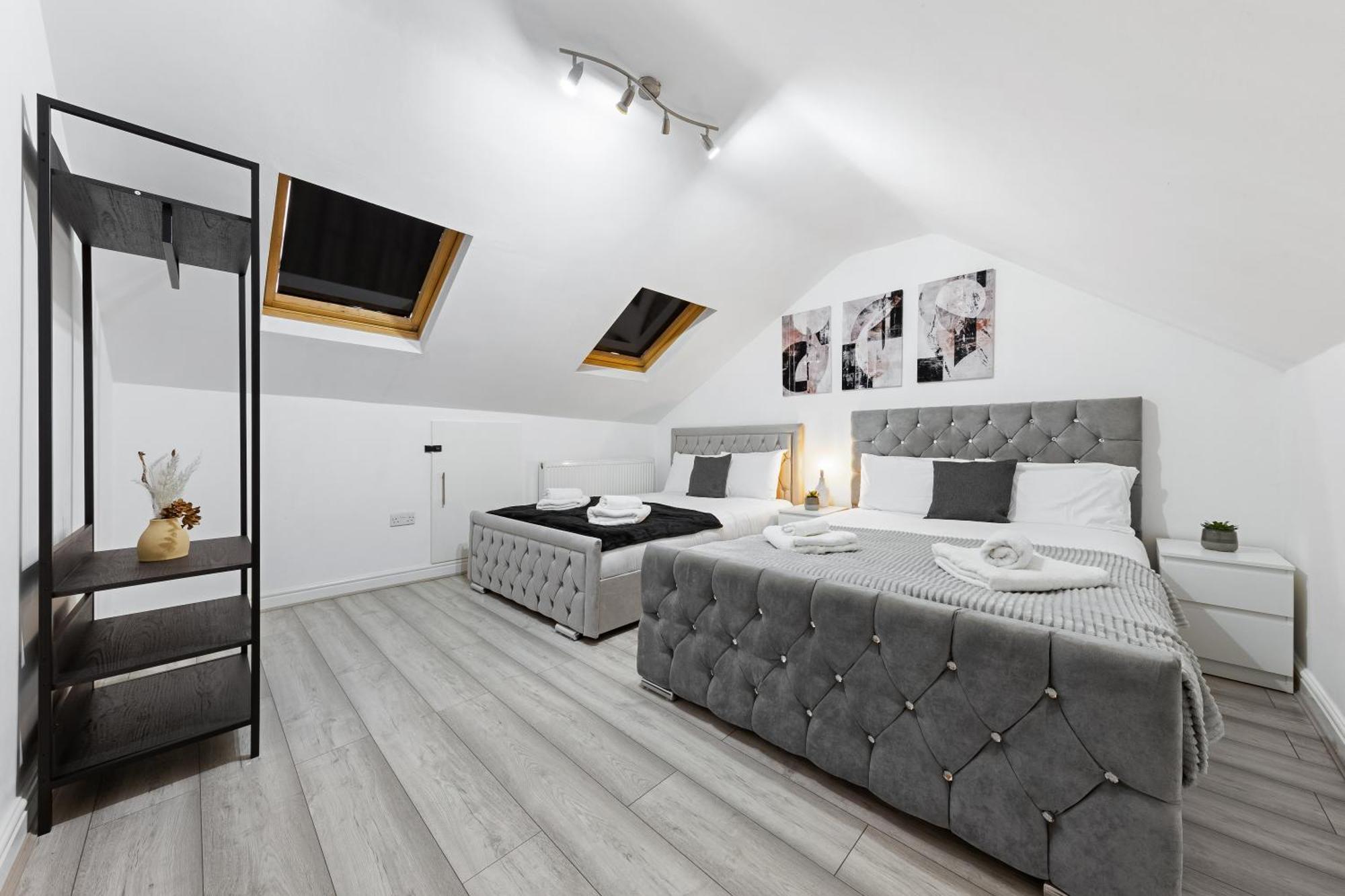 Green Hype - 10 Mins To Stadium - Sleeps 8 London Exterior photo