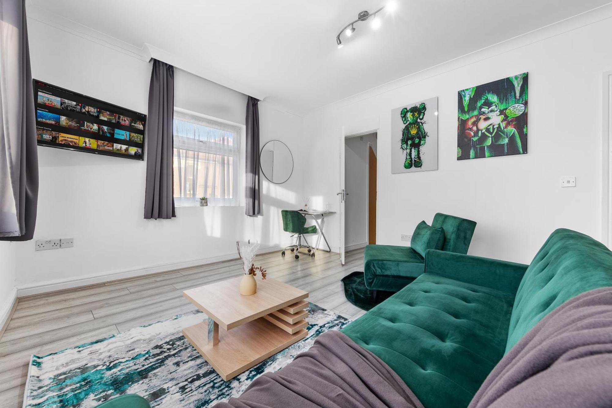 Green Hype - 10 Mins To Stadium - Sleeps 8 London Exterior photo